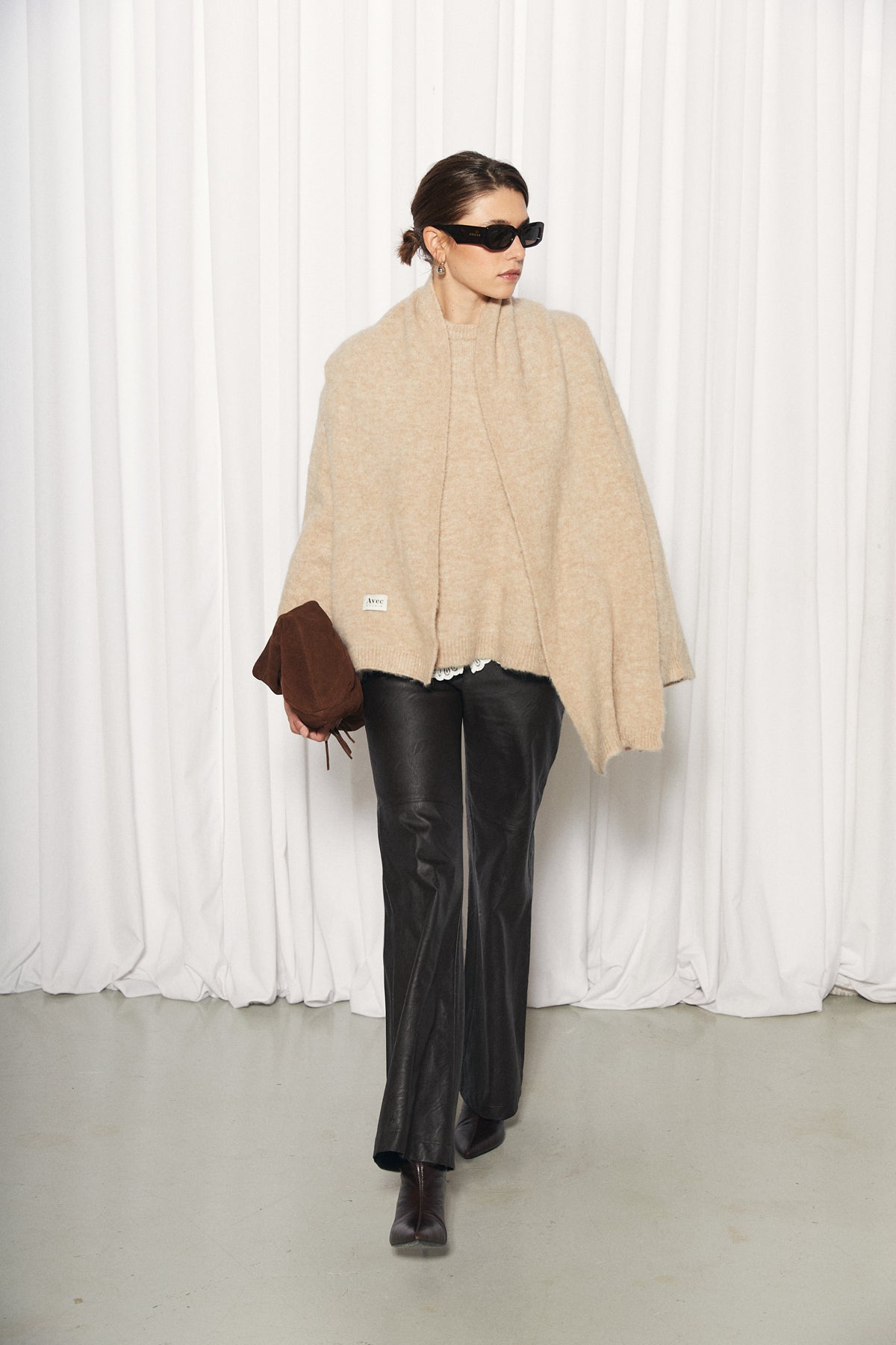 Nour Sweater Scarf, Beige