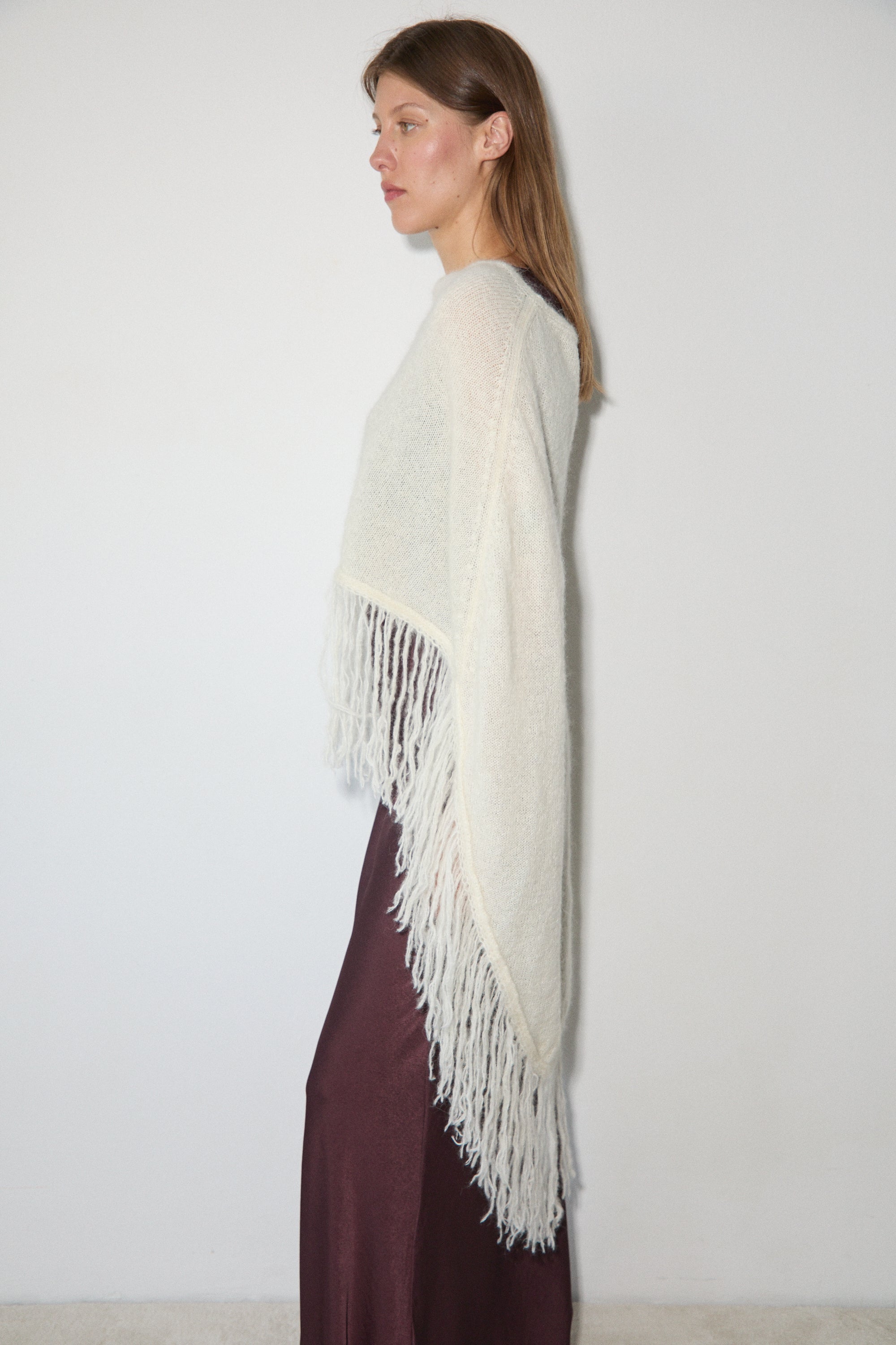 Lucy Shawl, Off White