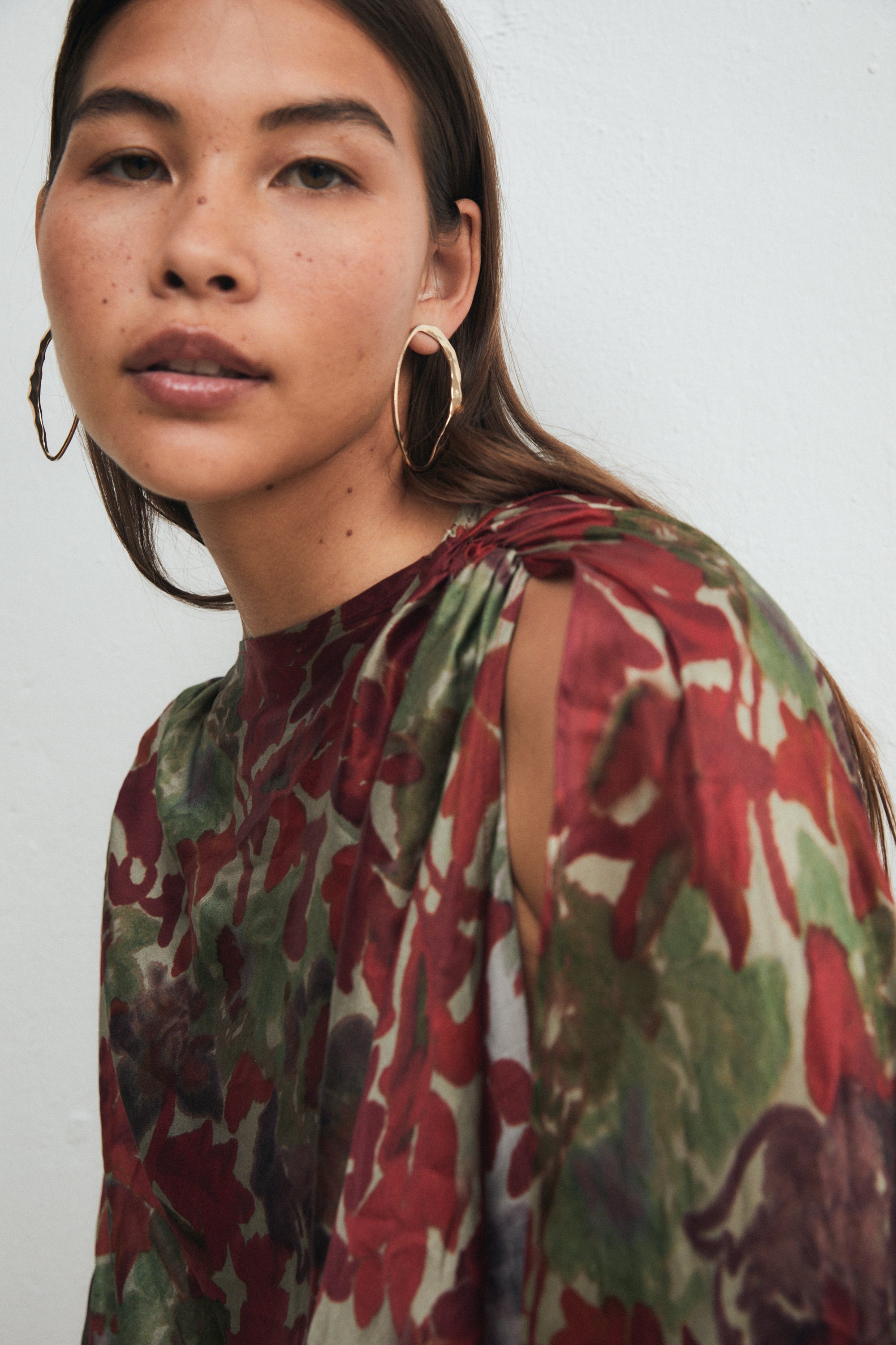 Venus Shawl, Prado Print