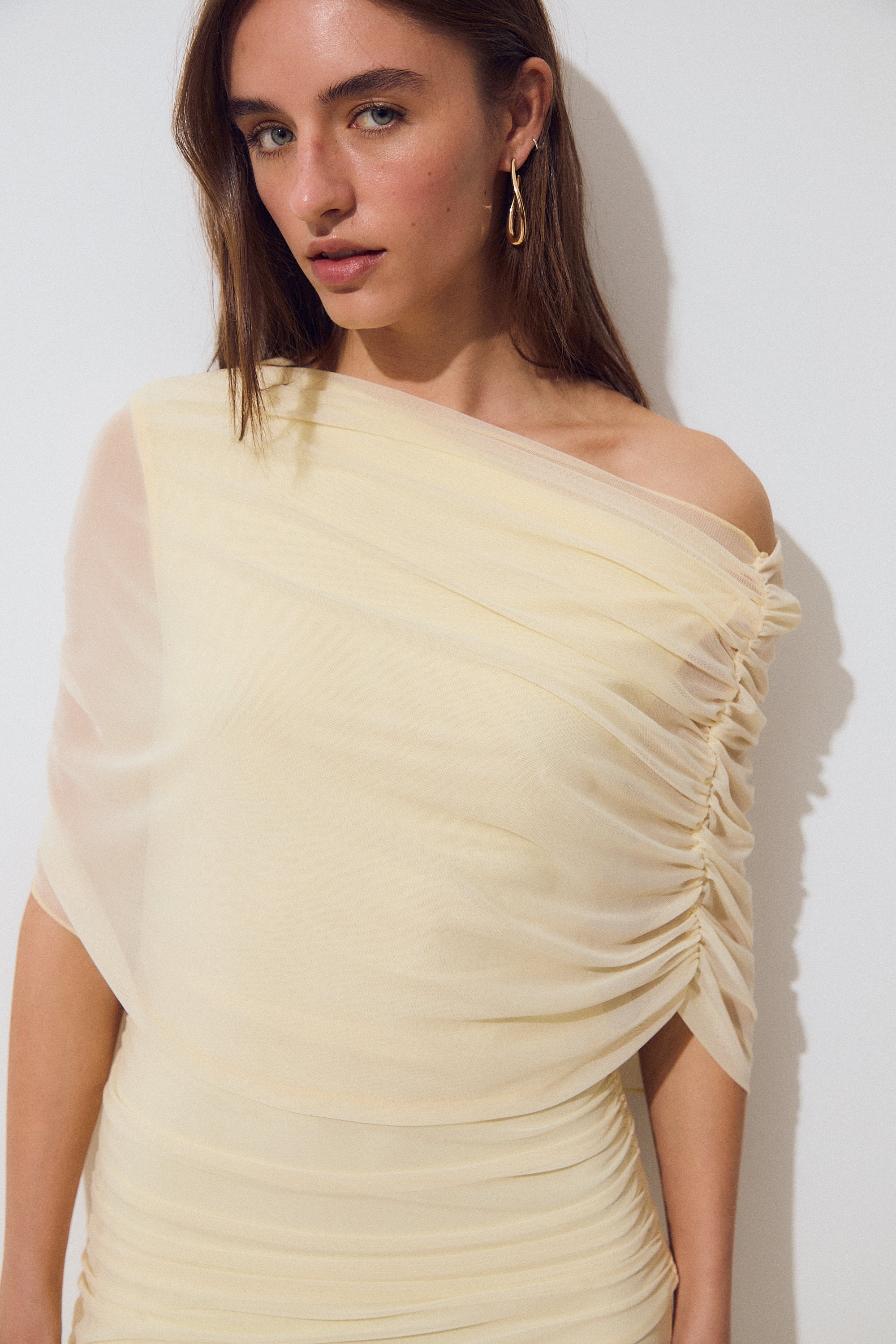 Chal Aura, Pale Banana