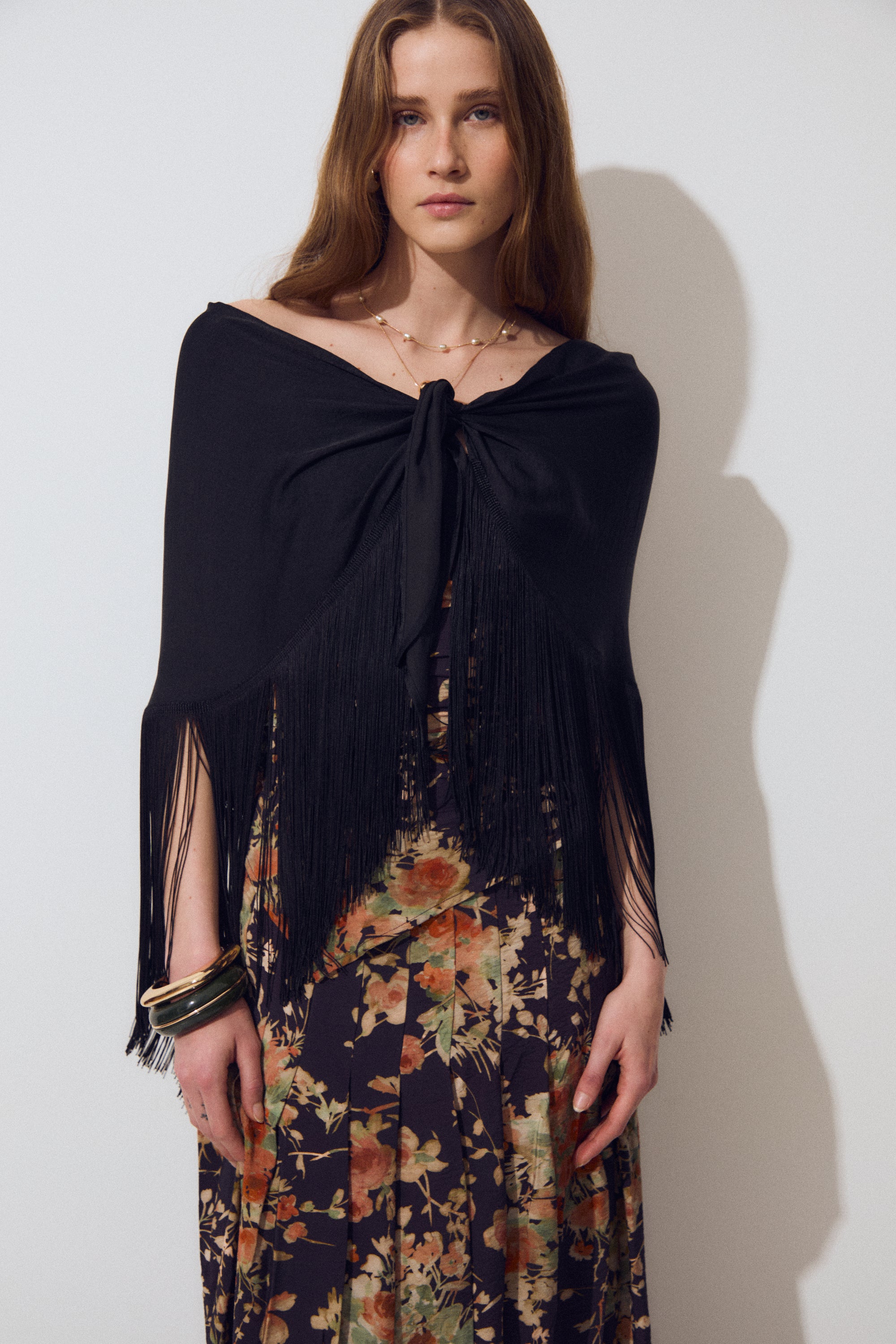 Fringes Shawl, Black