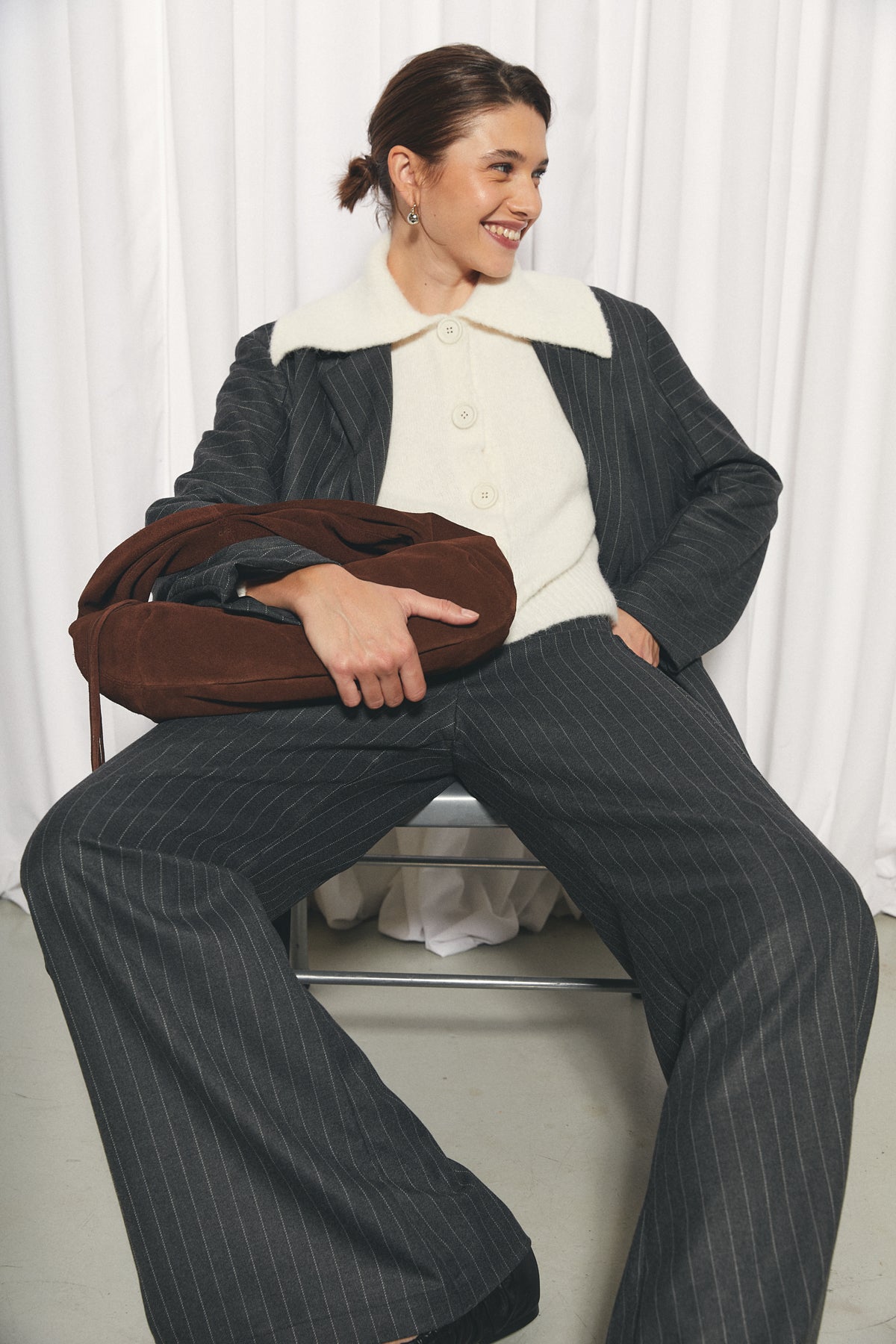 Sophie Pants, Diplomatic Grey