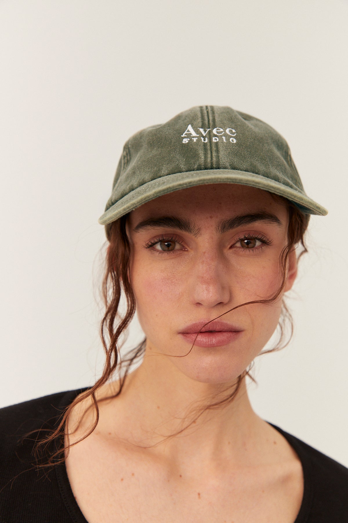 Avec Cap, Khaki