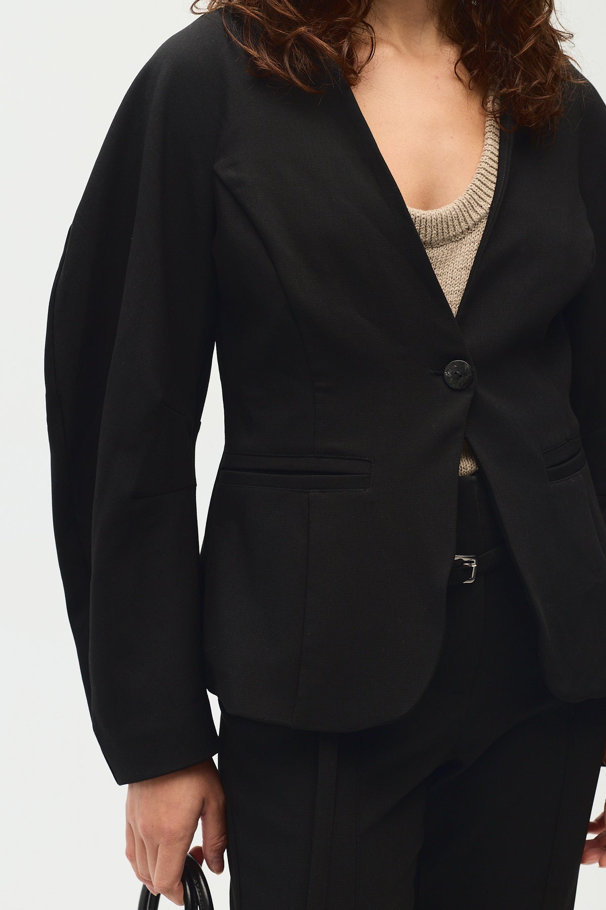 Remy Blazer, Black