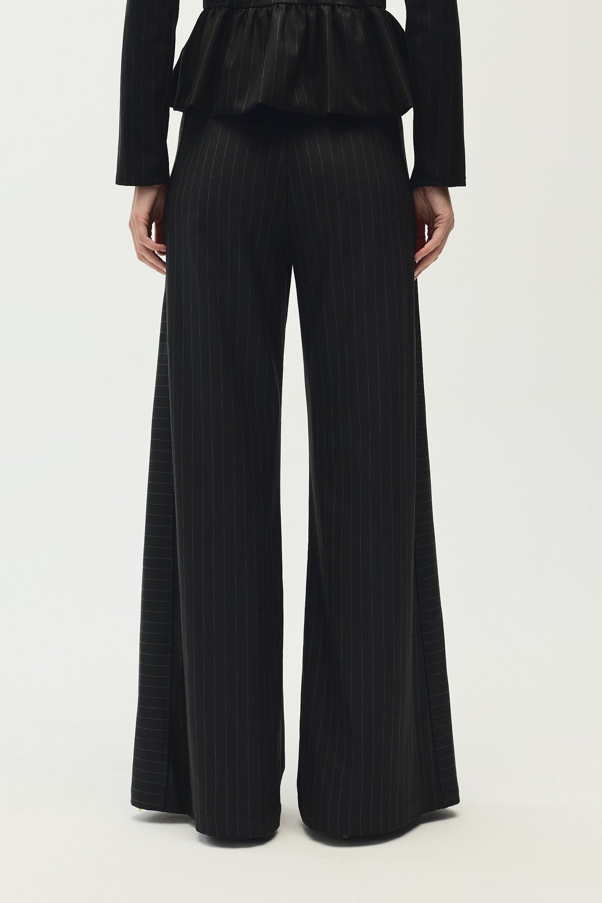 Pantalones Sophie, Navy Diplomatic