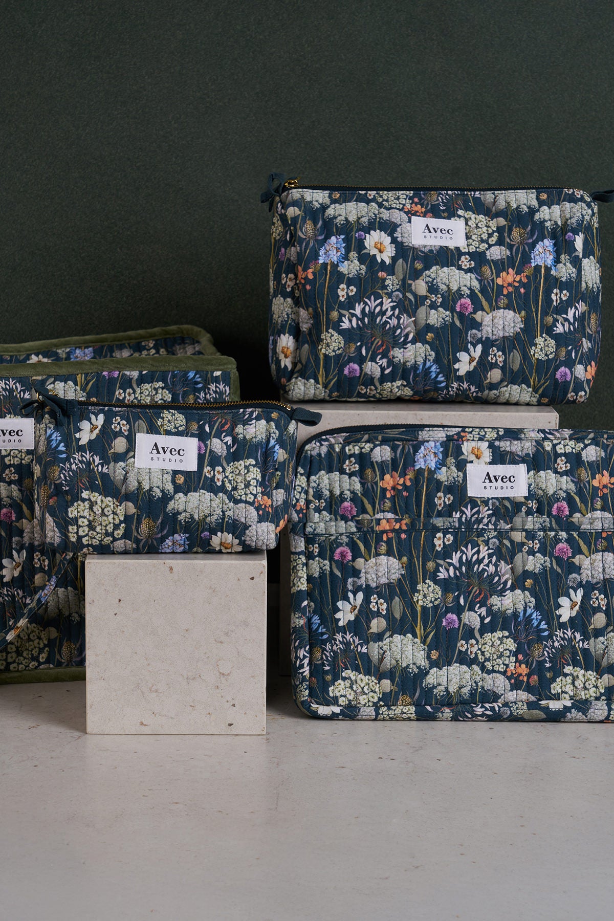 Laptop Case, Wildflowers