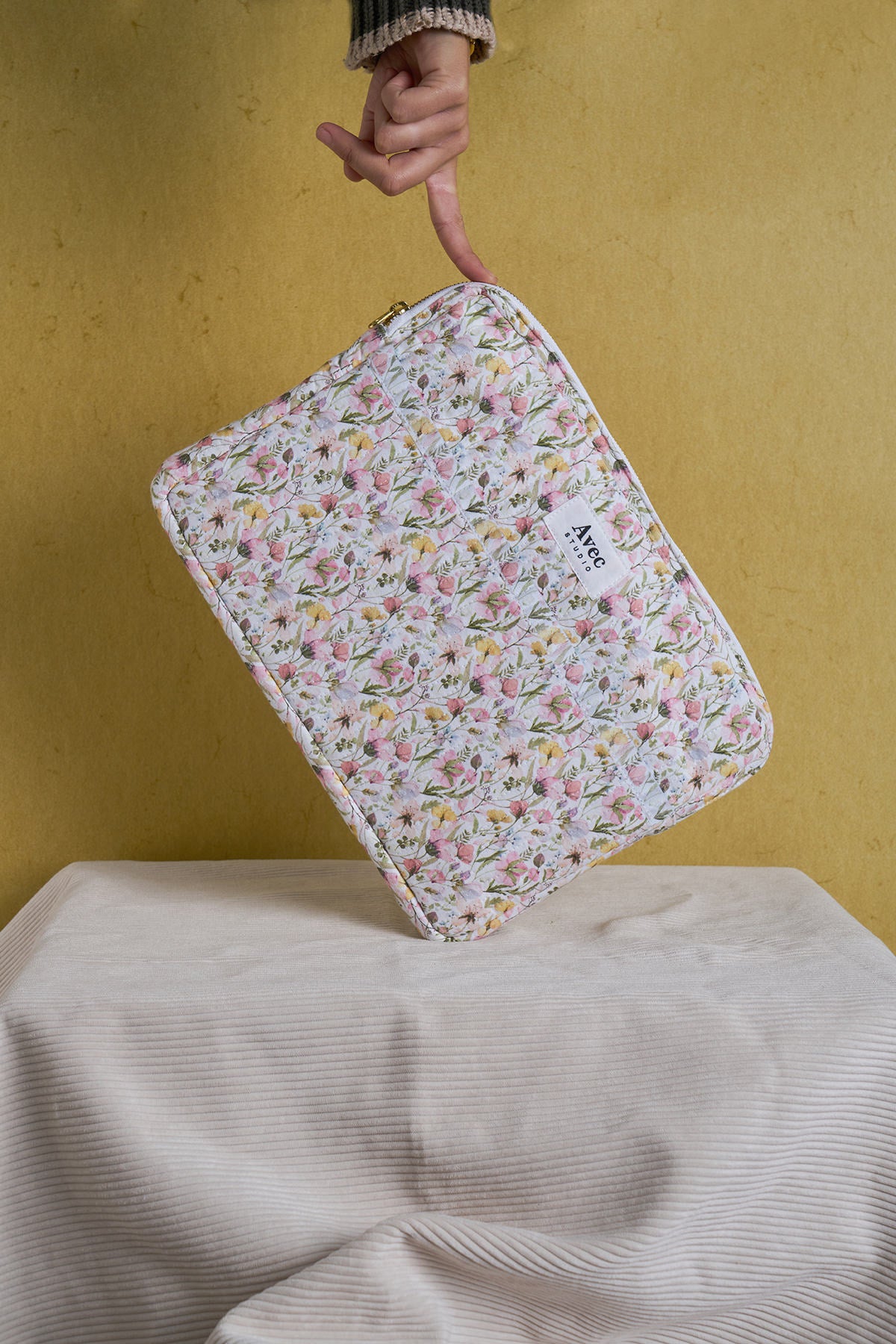 Laptop Case, Spring Flowers