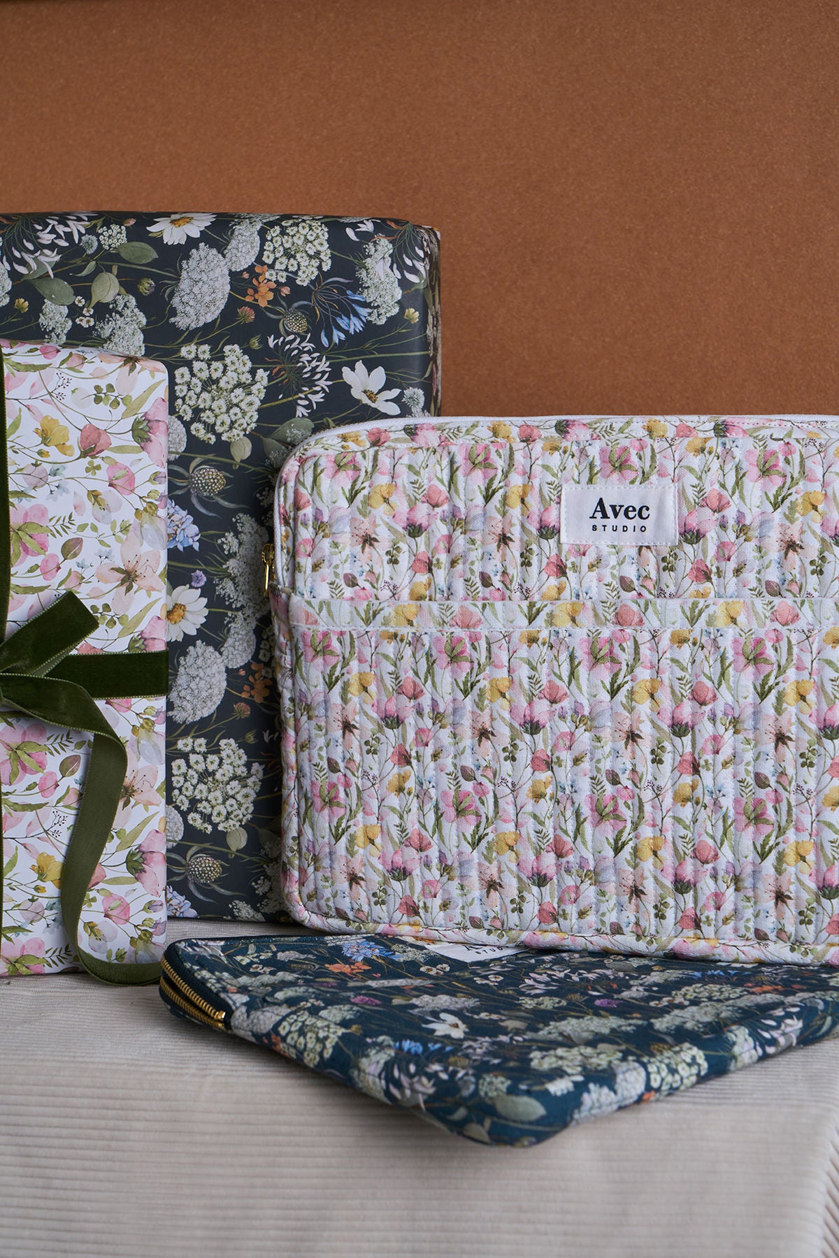 Laptop Case, Spring Flowers