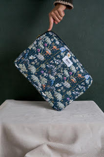 Laptop Case, Wildflowers